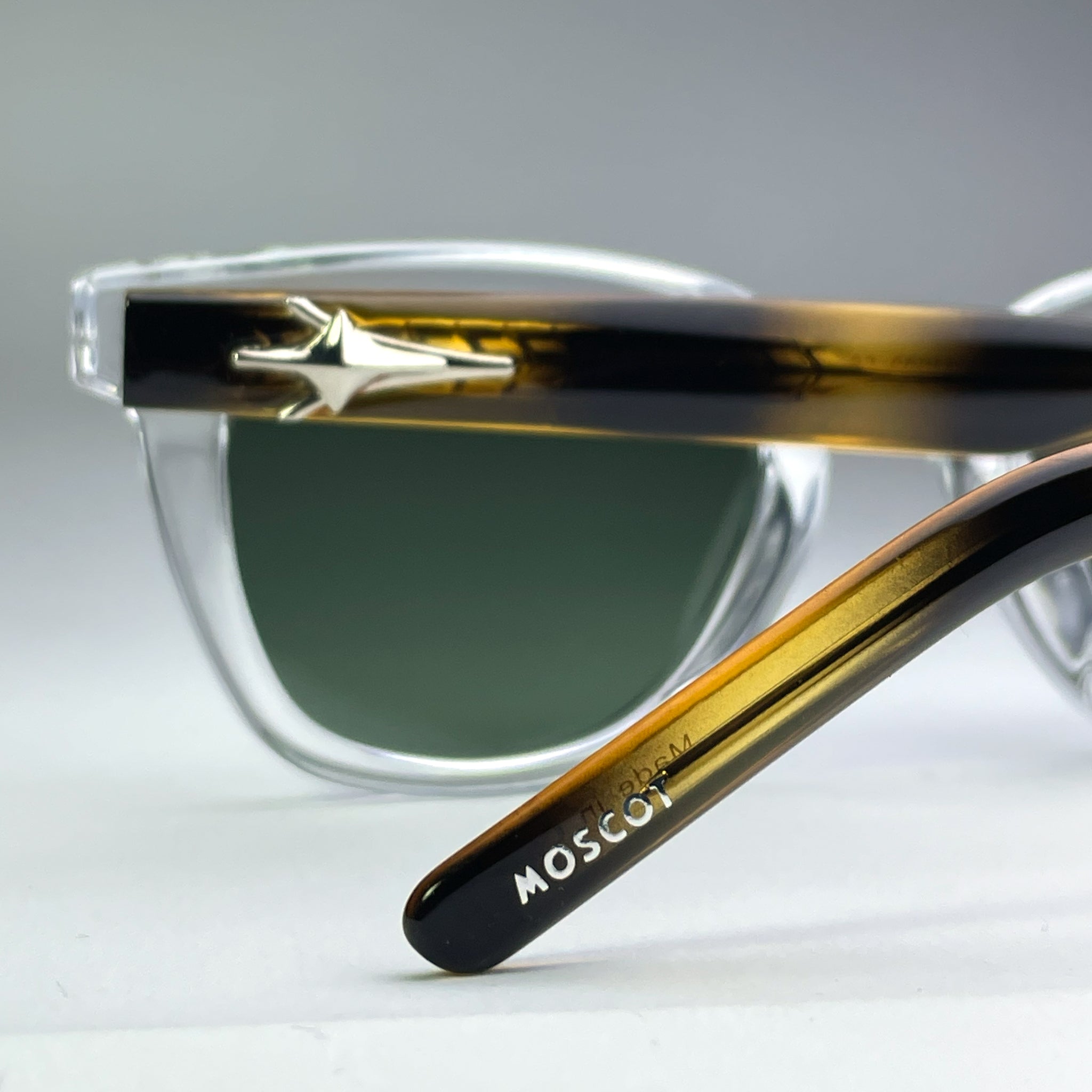 Moscot Aping - G05