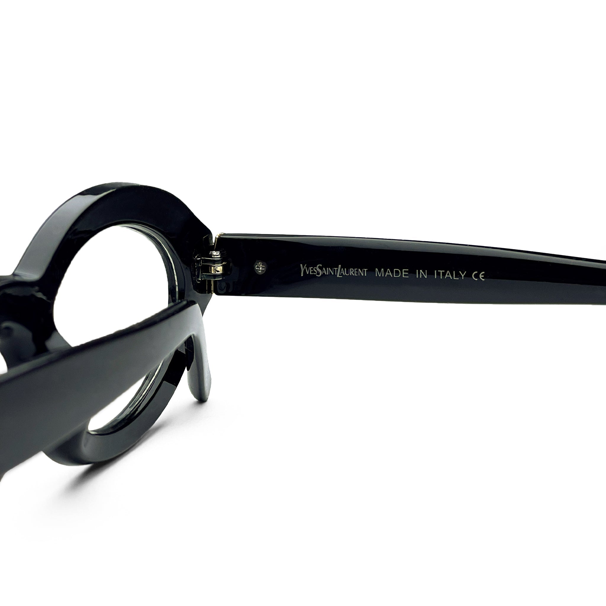 Saint Laurent 36