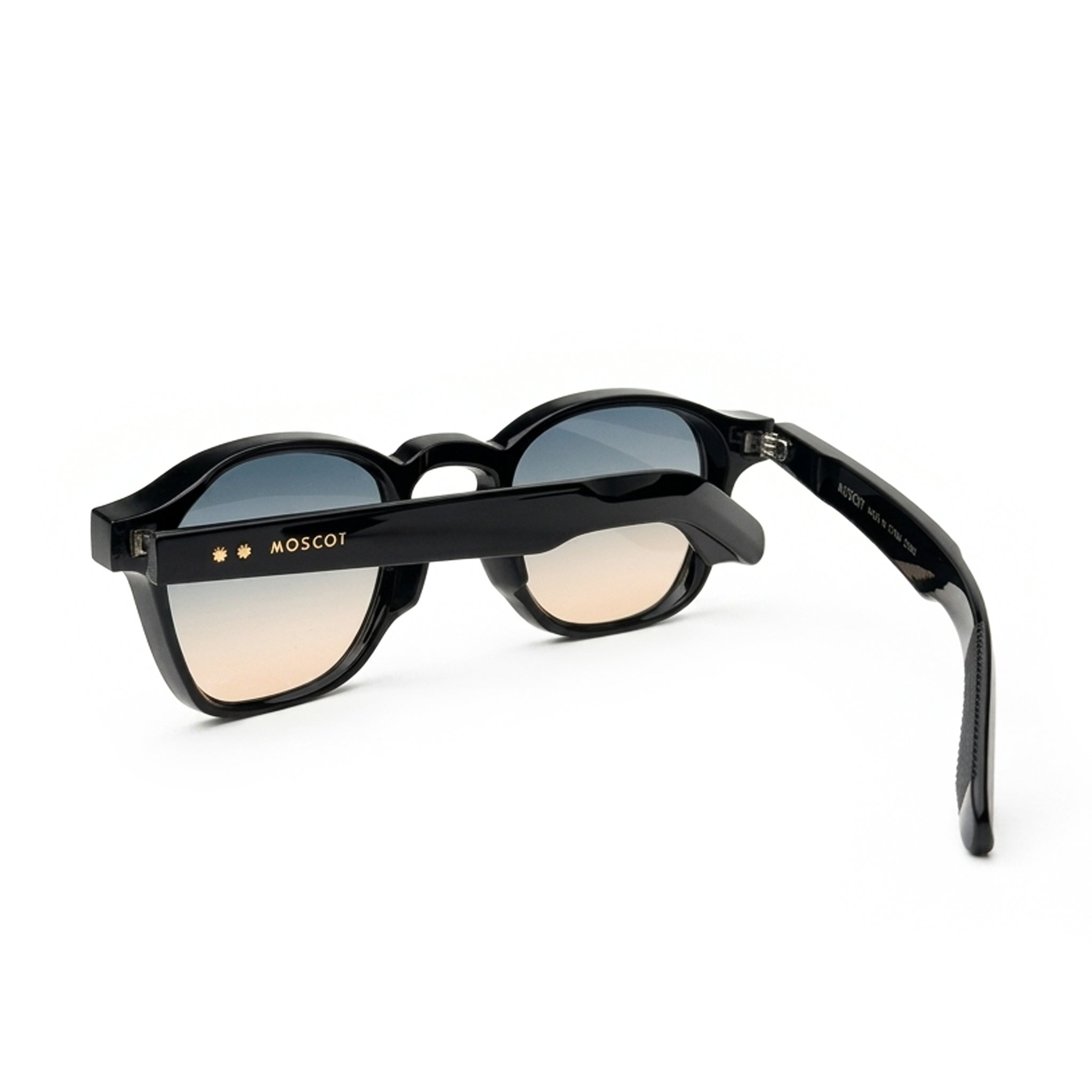 MOSCOT A53